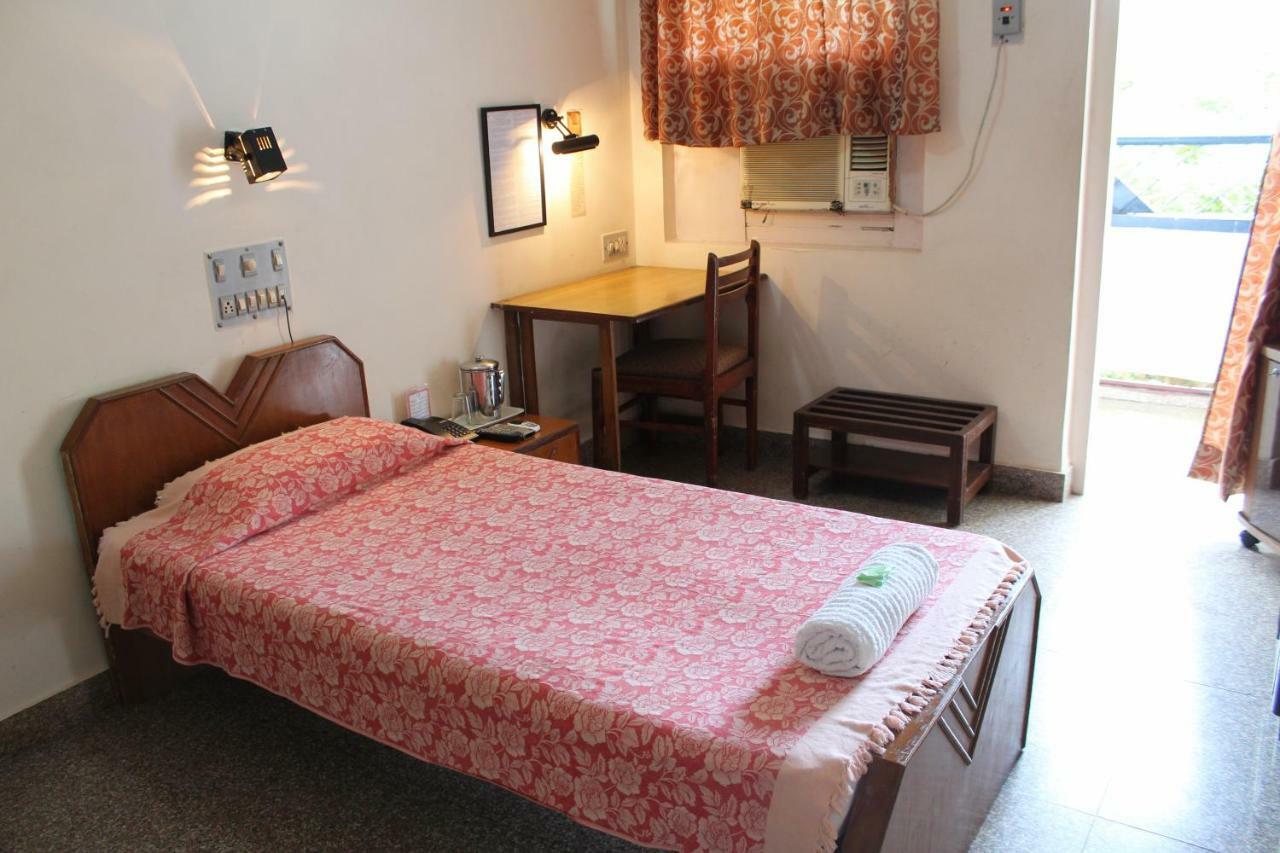 Hotel Ywca International Centre à Bombay Extérieur photo